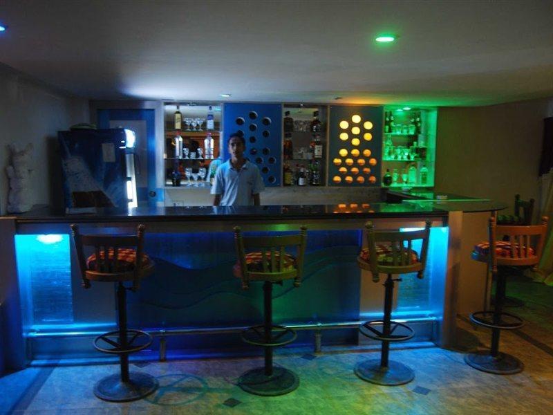 Silver Sands Beach Resort โคลวา ภายนอก รูปภาพ