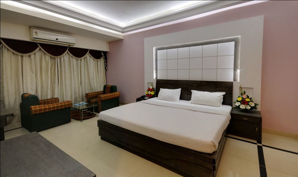 Silver Sands Beach Resort โคลวา ภายนอก รูปภาพ
